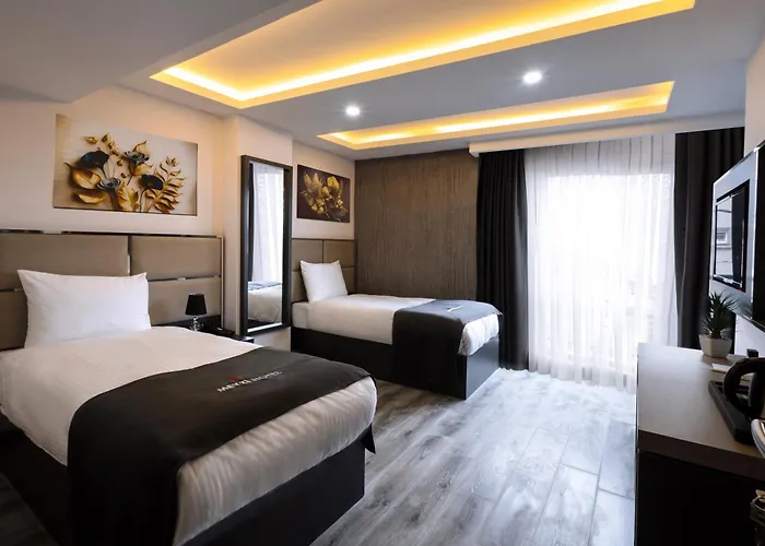 Meyzi Hotel