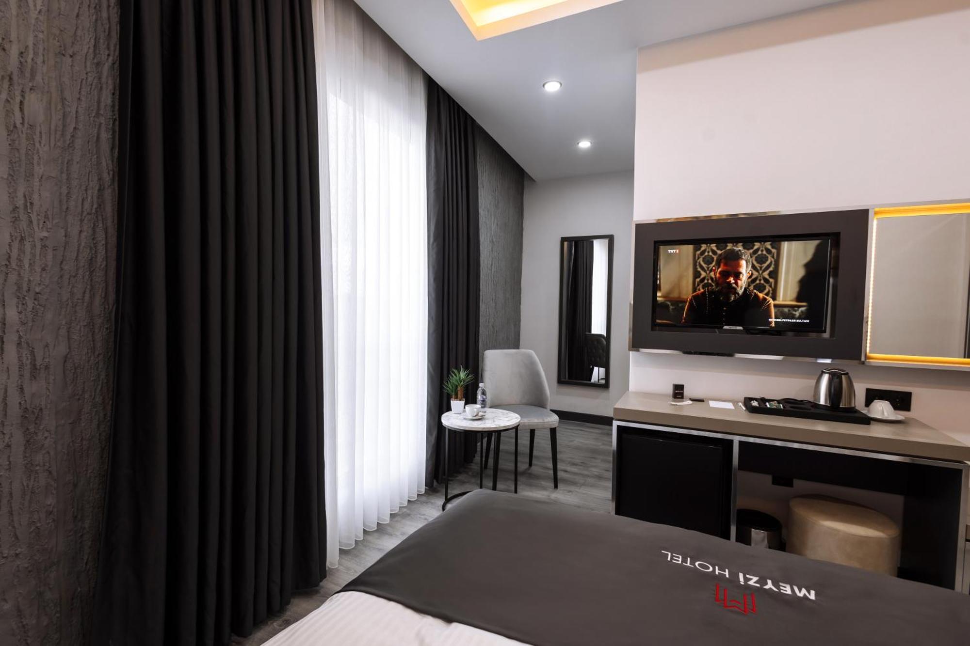 Meyzi 3* Istambul